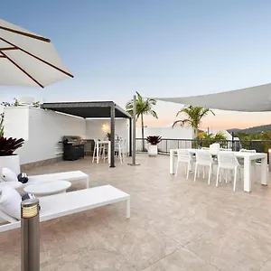 Penthouse With Private Roof Terrace- Apartment Noosa Heads