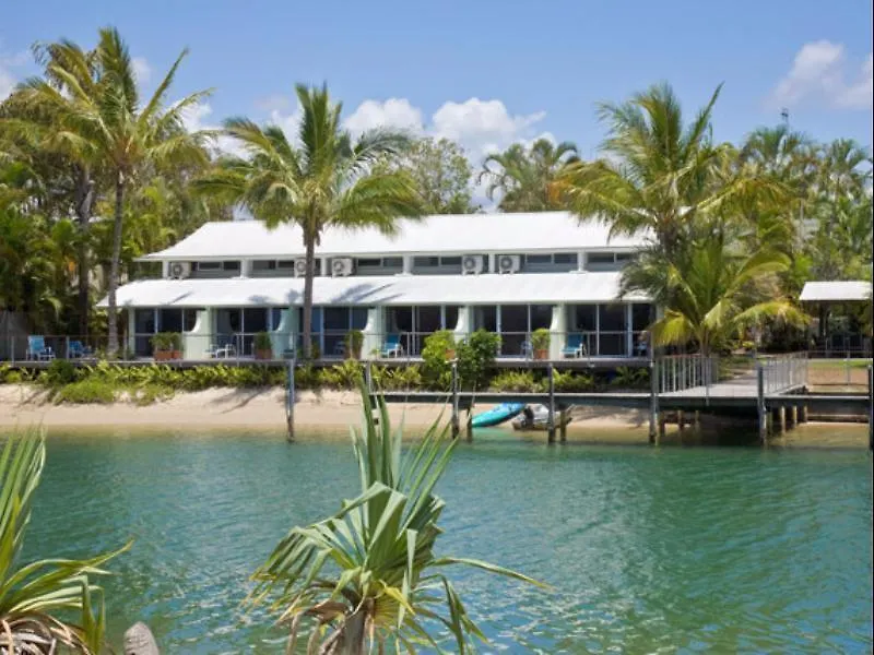Caribbean Noosa Aparthotel 3*, Noosa Heads