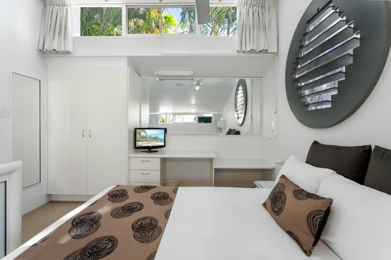 ***  Caribbean Noosa Aparthotel Australia